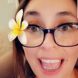 Meet your Posher, Belen